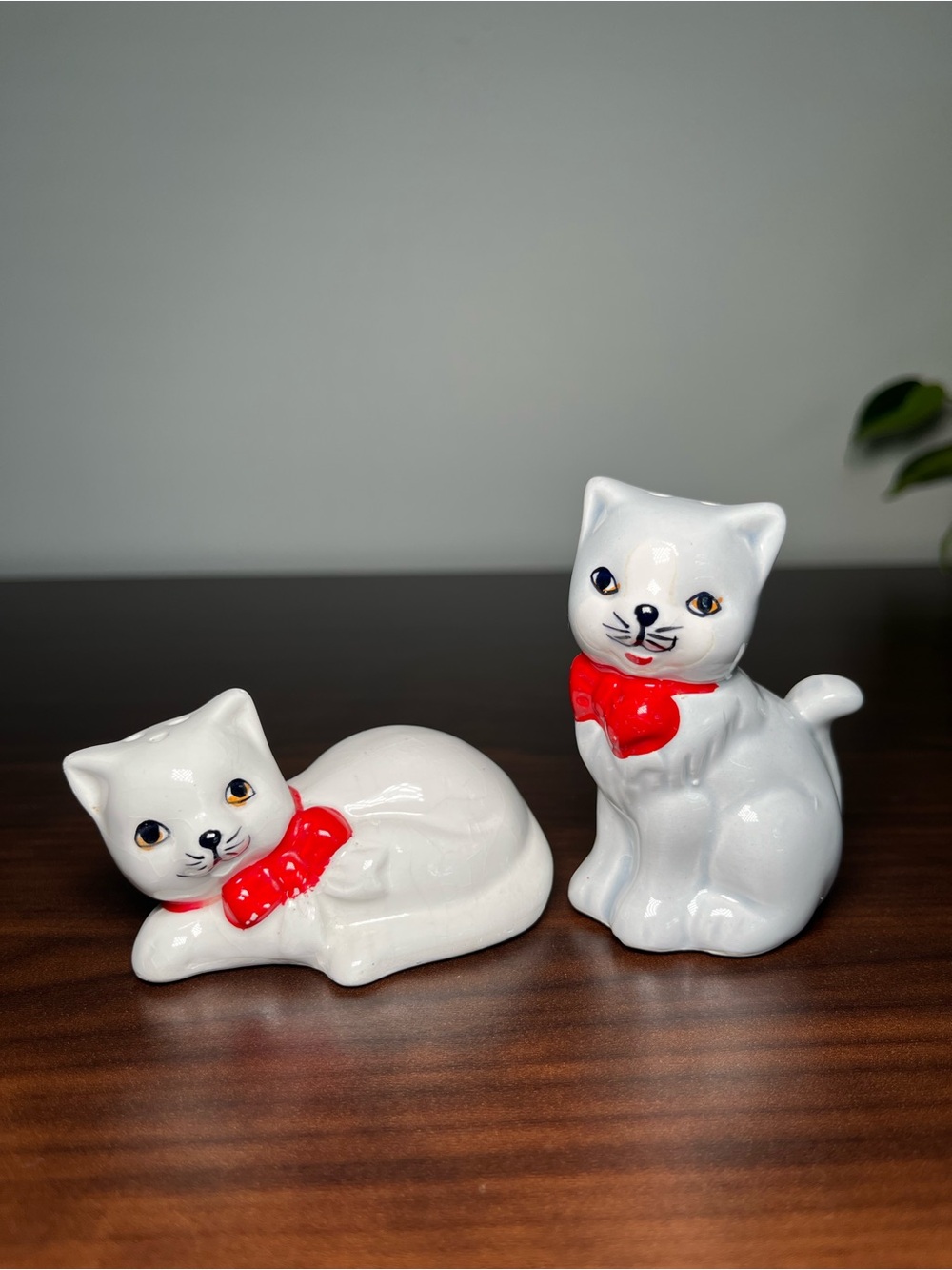 Vintage Salt & Pepper Shakers Ceramic Cats Mid-Century Kitsch
 Set of 2